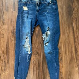 Ripped Straight Jeans